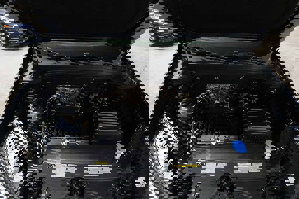 Used 2021 Volkswagen Atlas SEL Premium image 39