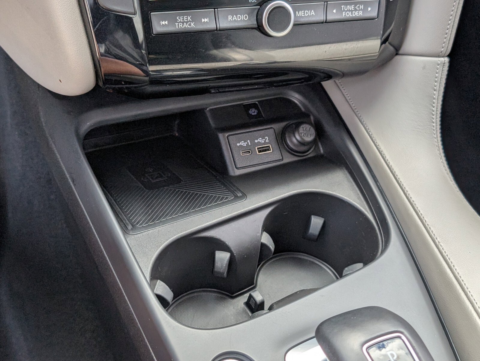 Used 2023 INFINITI QX50 Luxe image 22