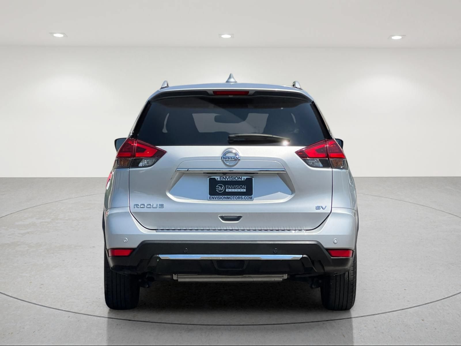 Used 2020 Nissan Rogue SV FWD image 4