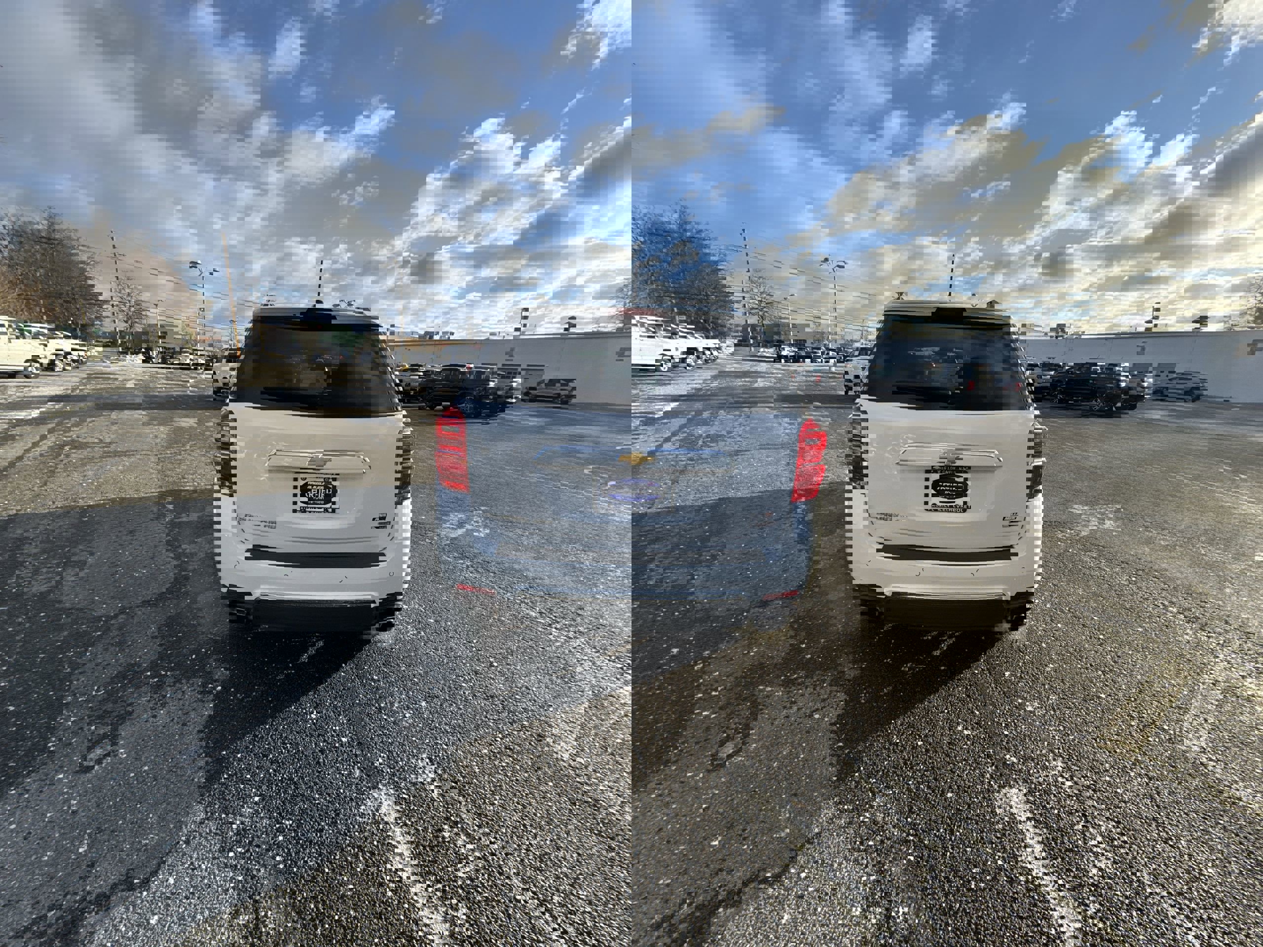 Used 2017 Chevrolet Equinox Premier w/ Enhanced Convenience Package image 33