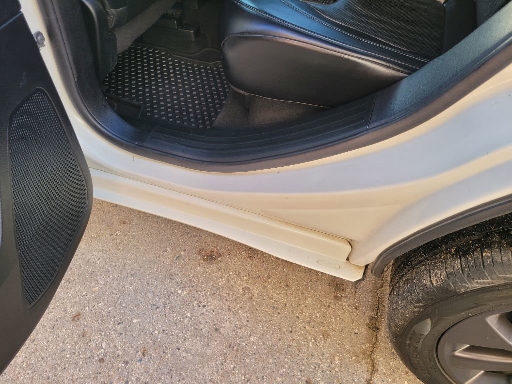 Used 2019 Jeep Cherokee High Altitude image 36