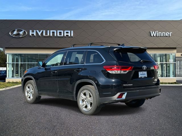 Used 2019 Toyota Highlander Limited image 3