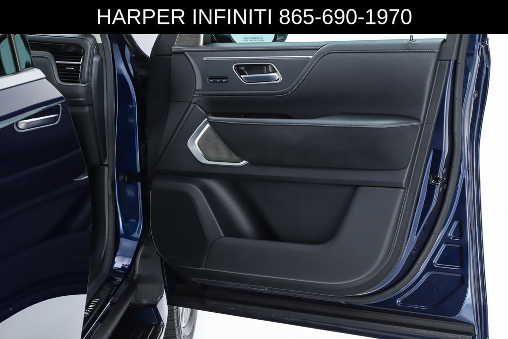Used 2025 INFINITI QX80 Sensory AWD/4WD image 32