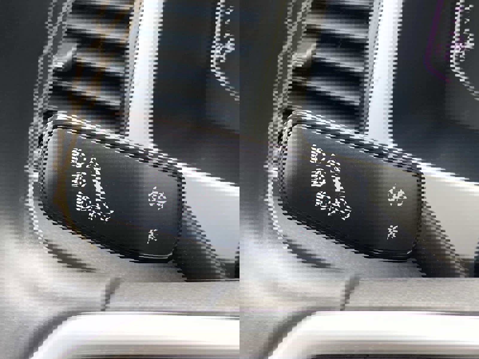 Used 2022 Volkswagen Atlas SE image 21