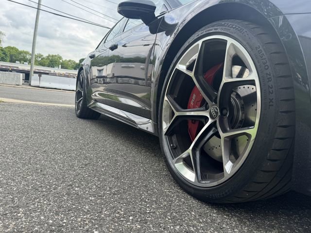 Used 2024 Audi RS 6 performance AWD/4WD image 10
