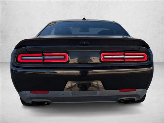 Used 2015 Dodge Challenger SXT Plus image 6