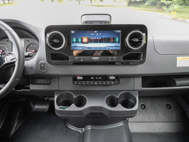 Certified 2025 Mercedes-Benz Sprinter 2500 image 30