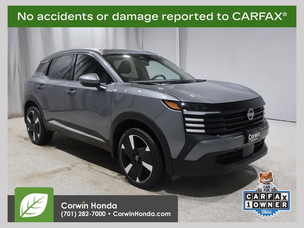 Used 2025 Nissan Kicks SR image 1