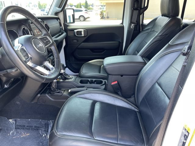Used 2023 Jeep Wrangler Unlimited Sahara w/ Cold Weather Group AWD/4WD image 11