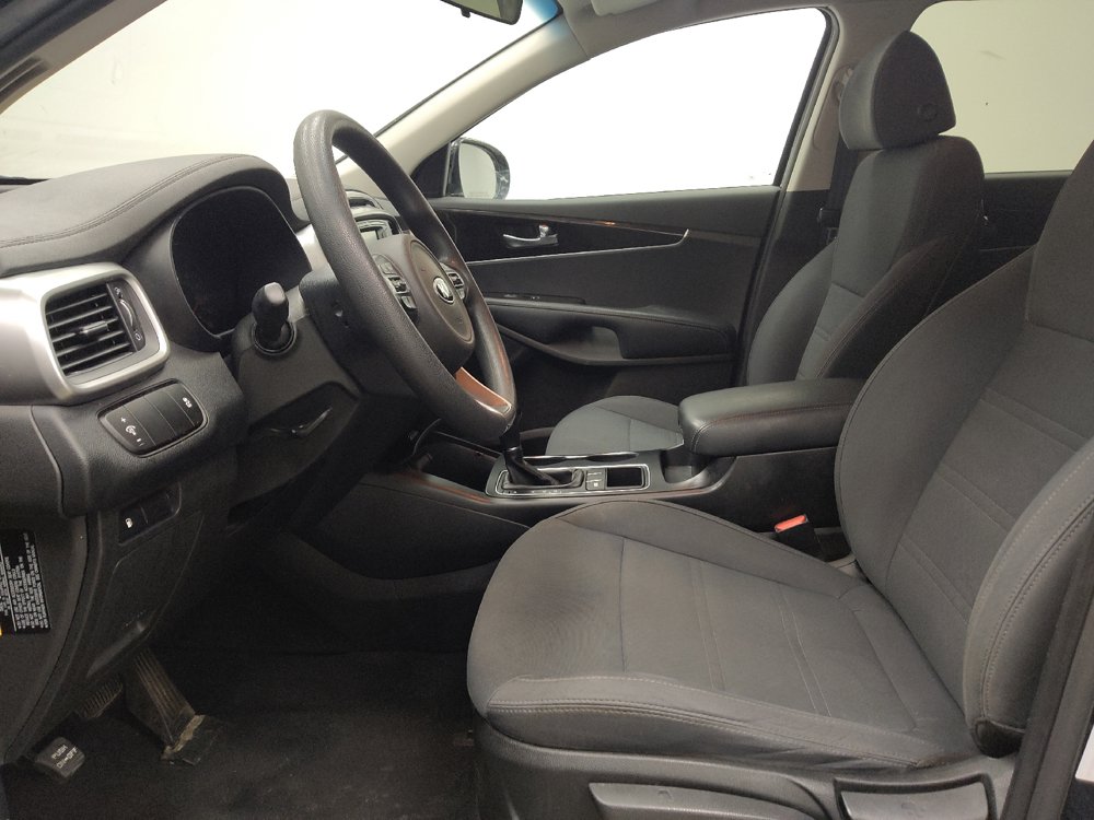 Used 2018 Kia Sorento L FWD image 17