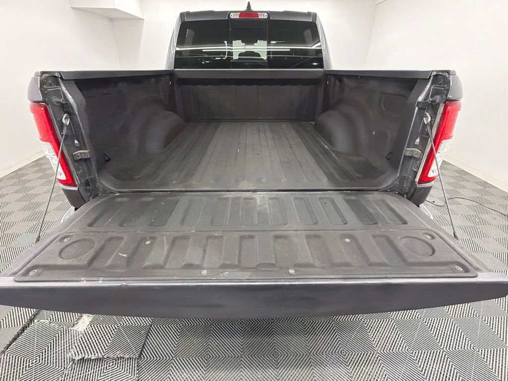 Used 2022 RAM 1500 Big Horn AWD/4WD image 15