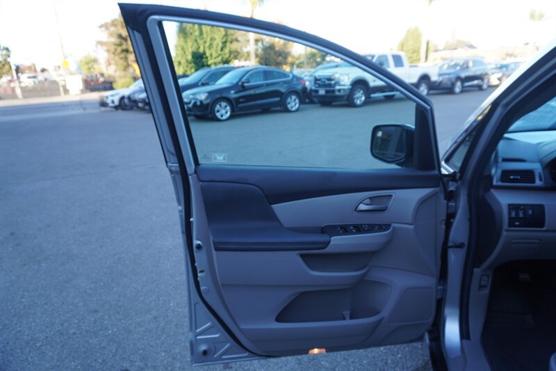 Used 2012 Honda Odyssey EX-L image 10