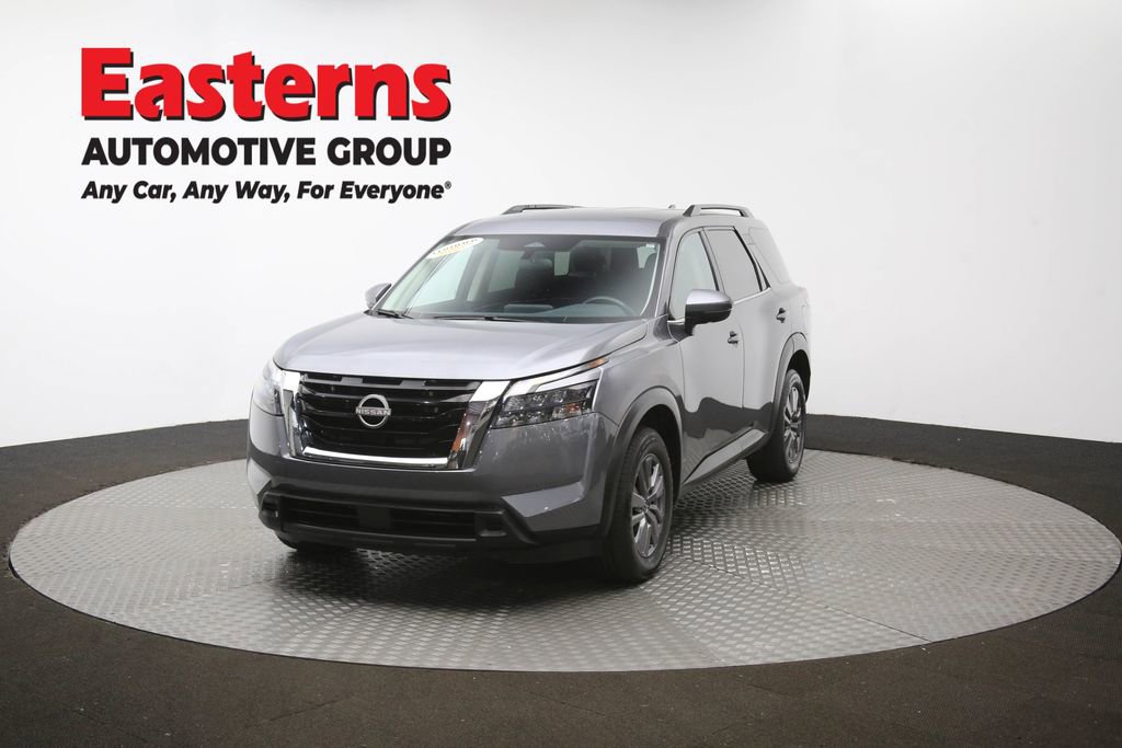 Used 2024 Nissan Pathfinder SV image 53
