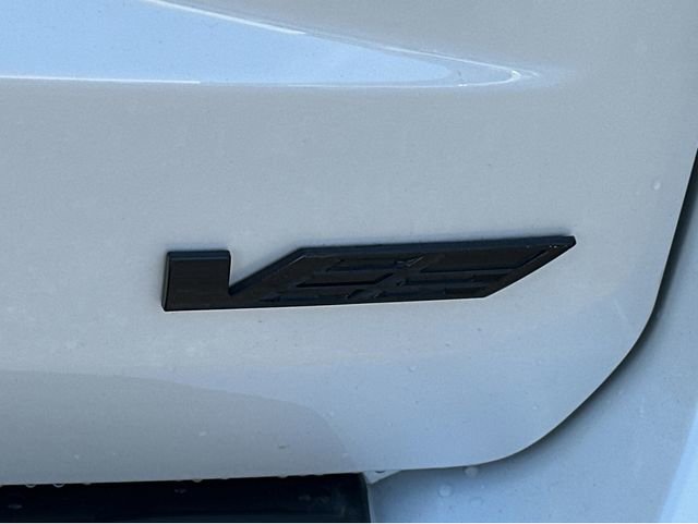 Certified 2024 Cadillac Escalade ESV V w/ LPO, ONYX Package AWD/4WD image 15