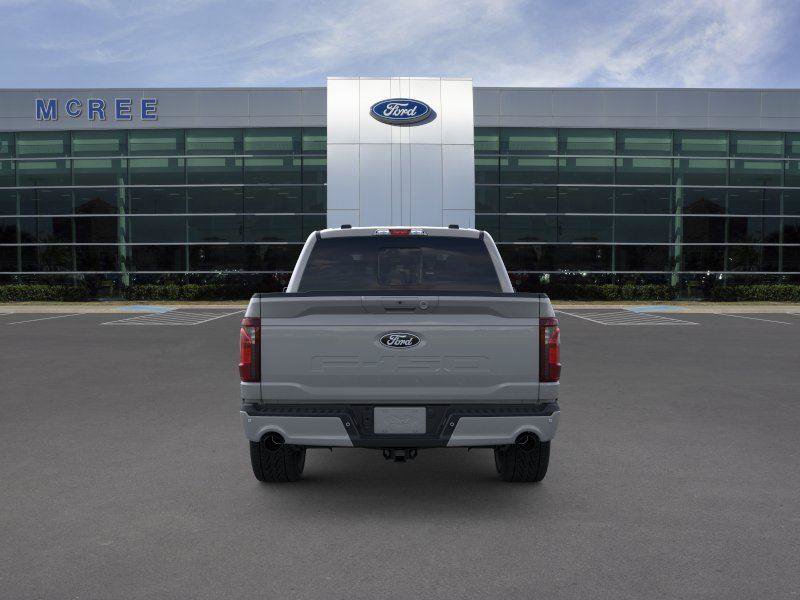 New 2026 Ford F150 XLT w/ Equipment Group 302A MID RWD image 5