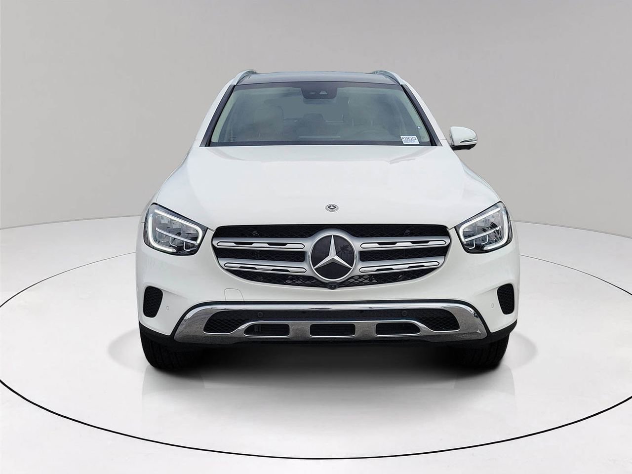 Used 2022 Mercedes-Benz GLC 300 image 2