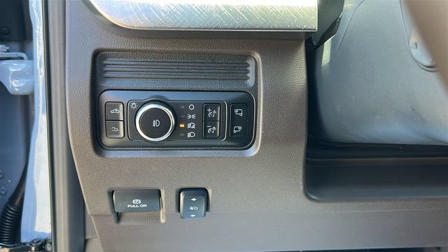 New 2026 Ford F250 King Ranch w/ Tremor Off-Road Package AWD/4WD image 20