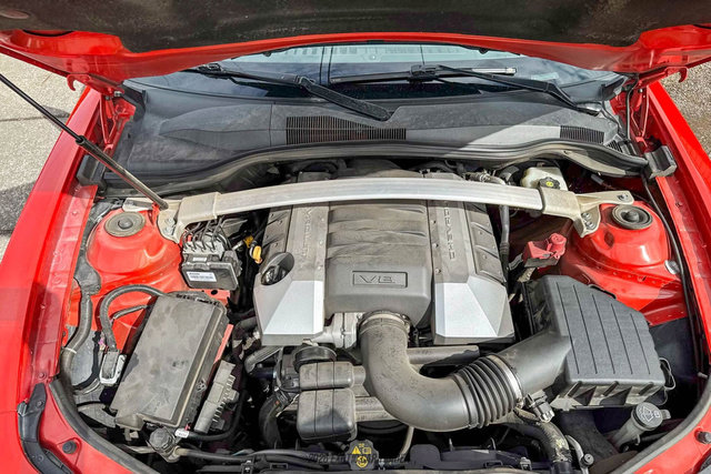 Used 2012 Chevrolet Camaro SS w/ RS Package RWD image 29