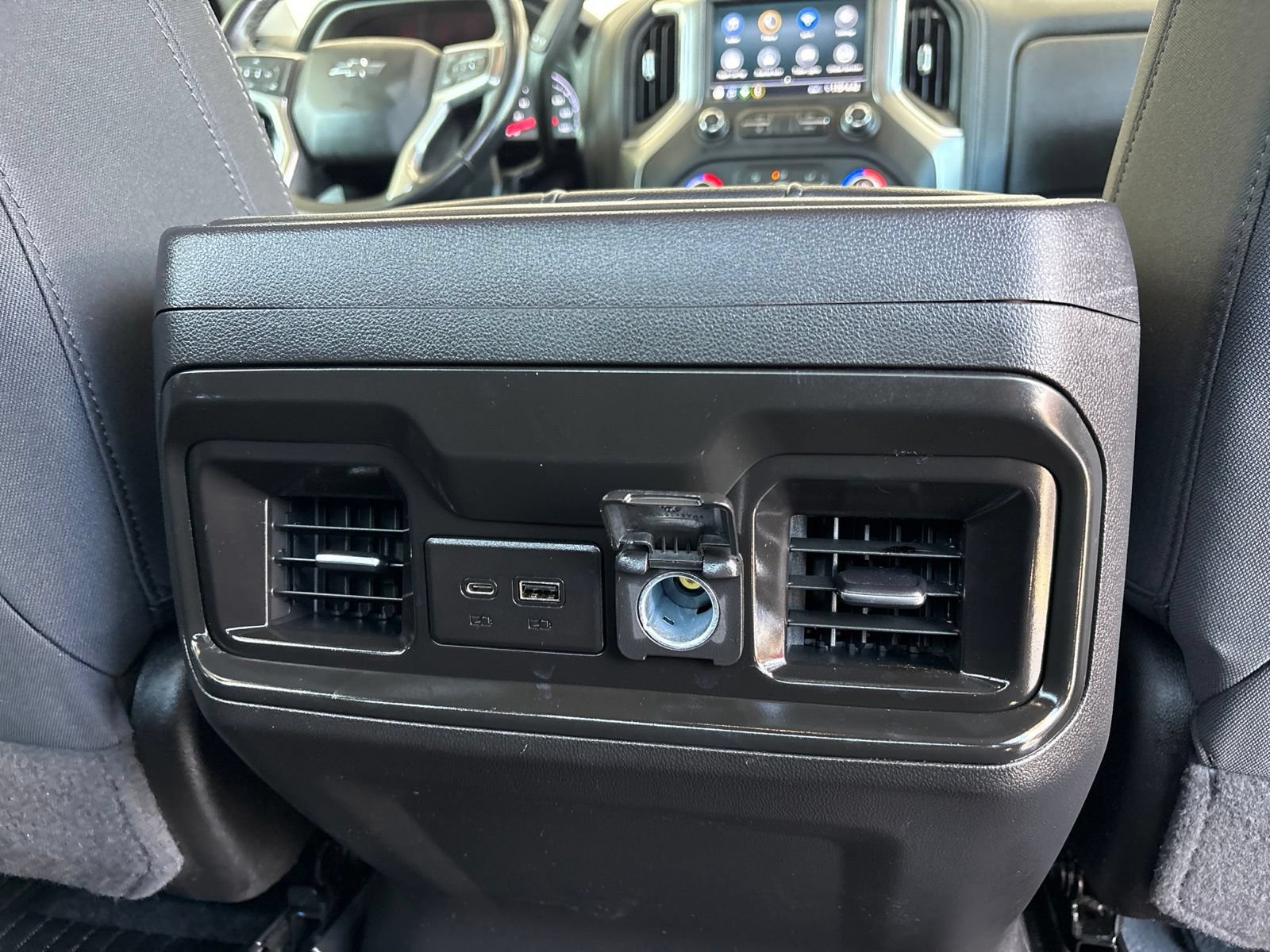 Used 2021 Chevrolet Silverado 1500 LT Trail Boss AWD/4WD image 16