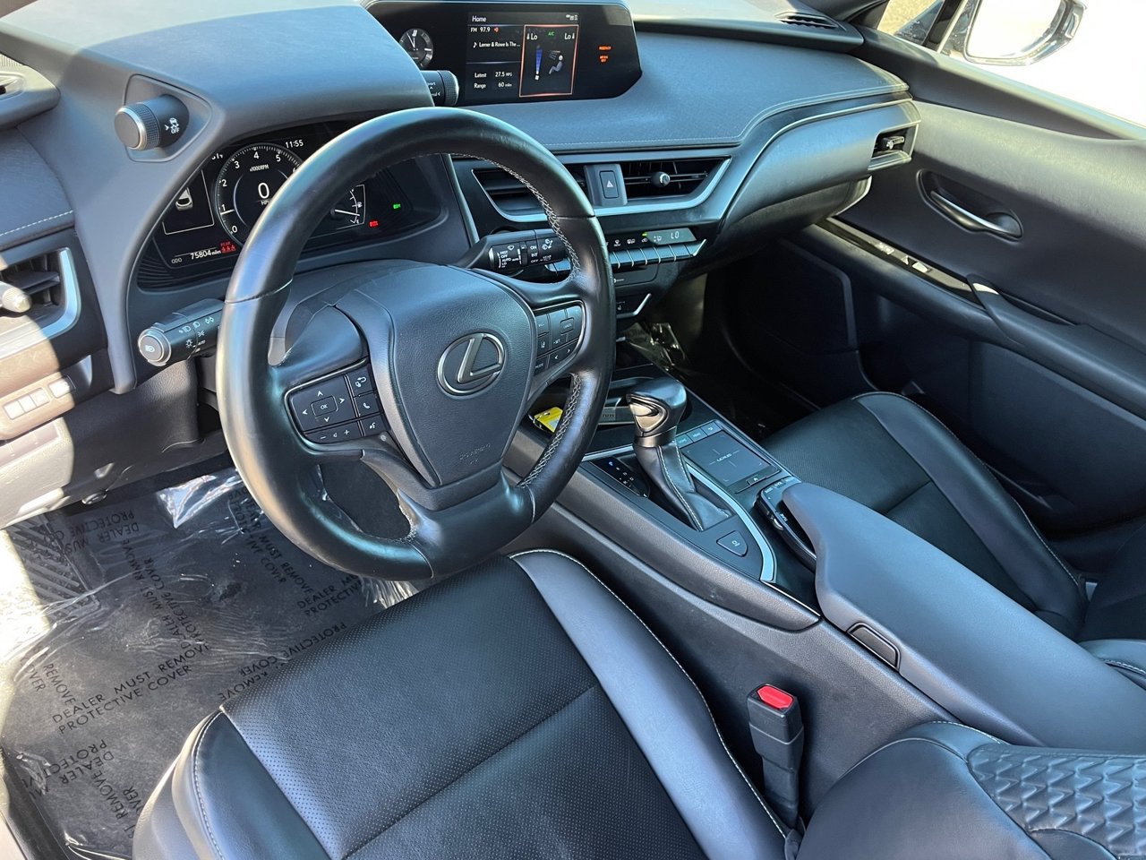 Used 2020 Lexus UX 200 w/ Premium Package FWD image 16
