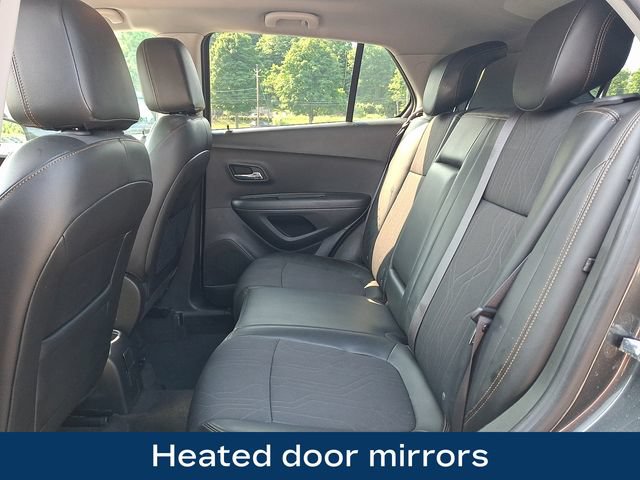 Used 2018 Chevrolet Trax LT w/ LT Convenience Package AWD/4WD image 18