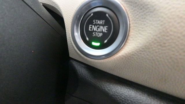 Used 2020 Buick Encore GX Essence AWD/4WD image 30