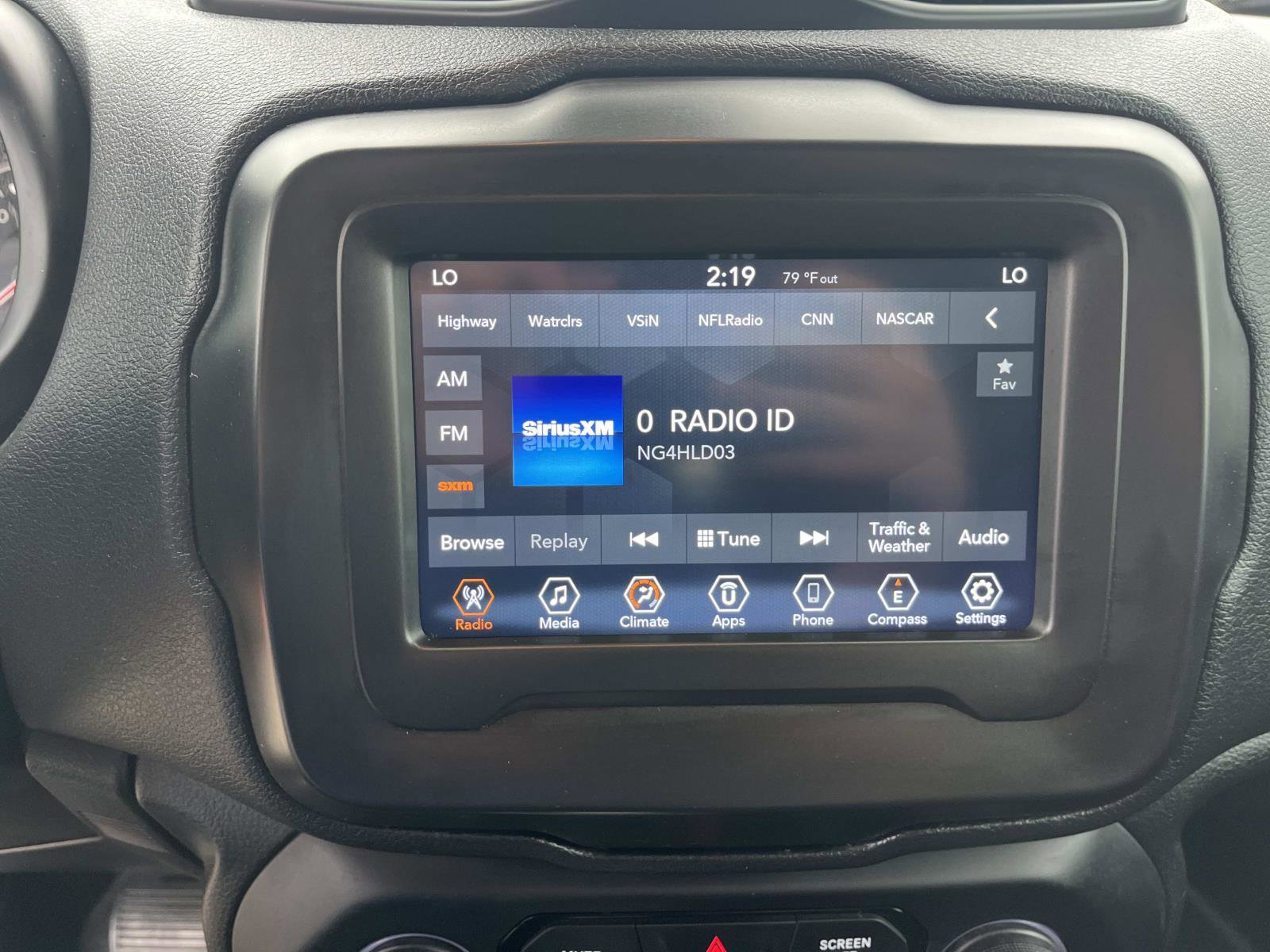 Used 2021 Jeep Renegade Latitude image 22