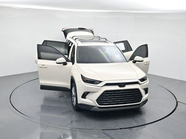 Used 2024 Toyota Grand Highlander Platinum image 52