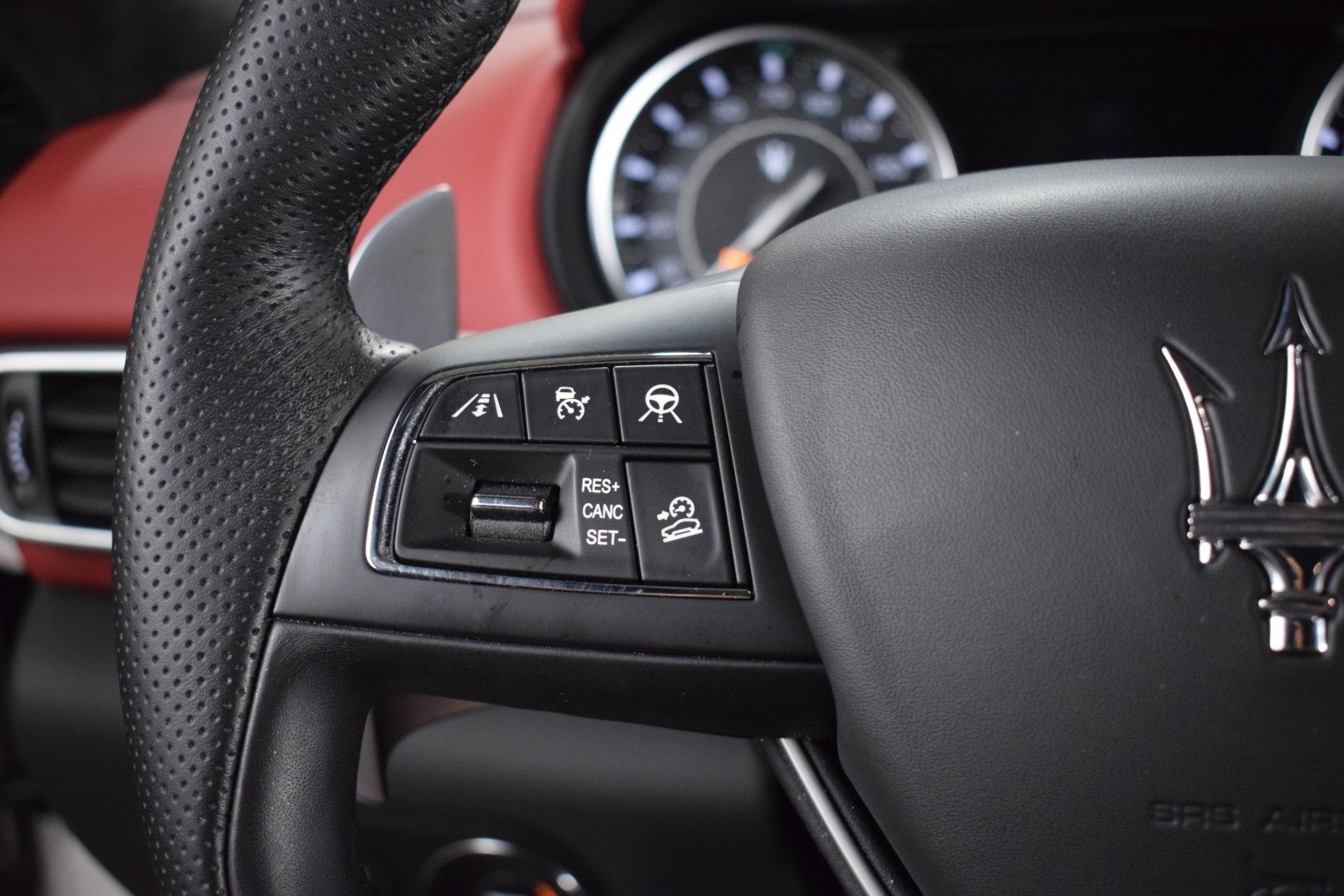 Certified 2022 Maserati Levante Modena image 27