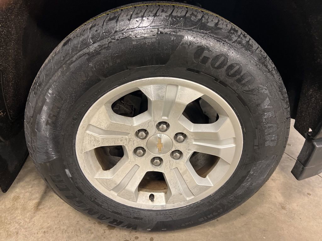 Used 2017 Chevrolet Silverado 1500 LT w/ All Star Edition image 19