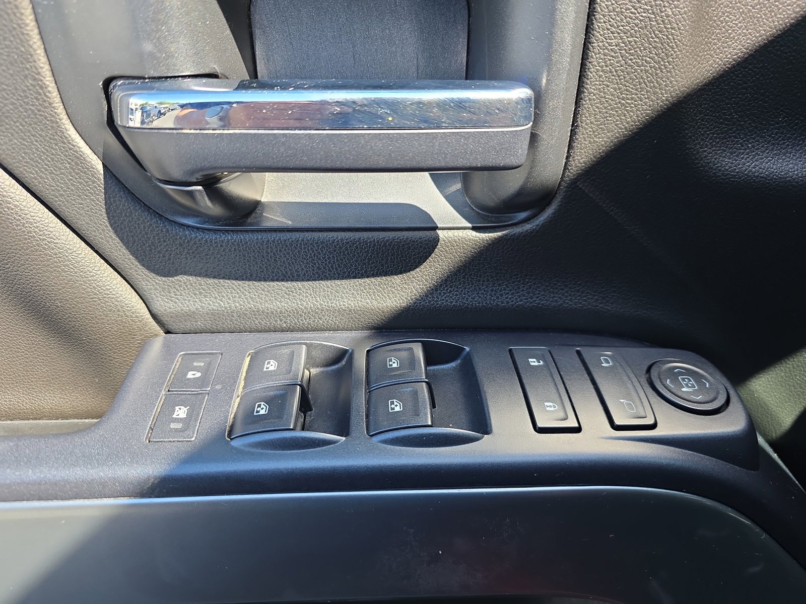 Used 2014 Chevrolet Silverado 1500 LT AWD/4WD image 21