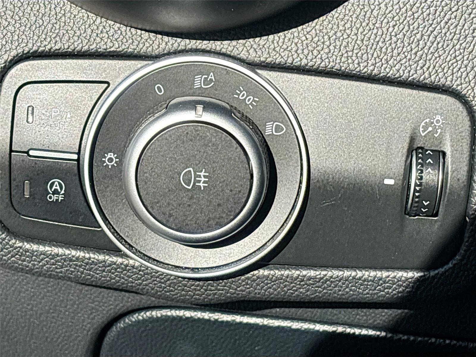 Used 2018 Alfa Romeo Stelvio Ti Sport image 11