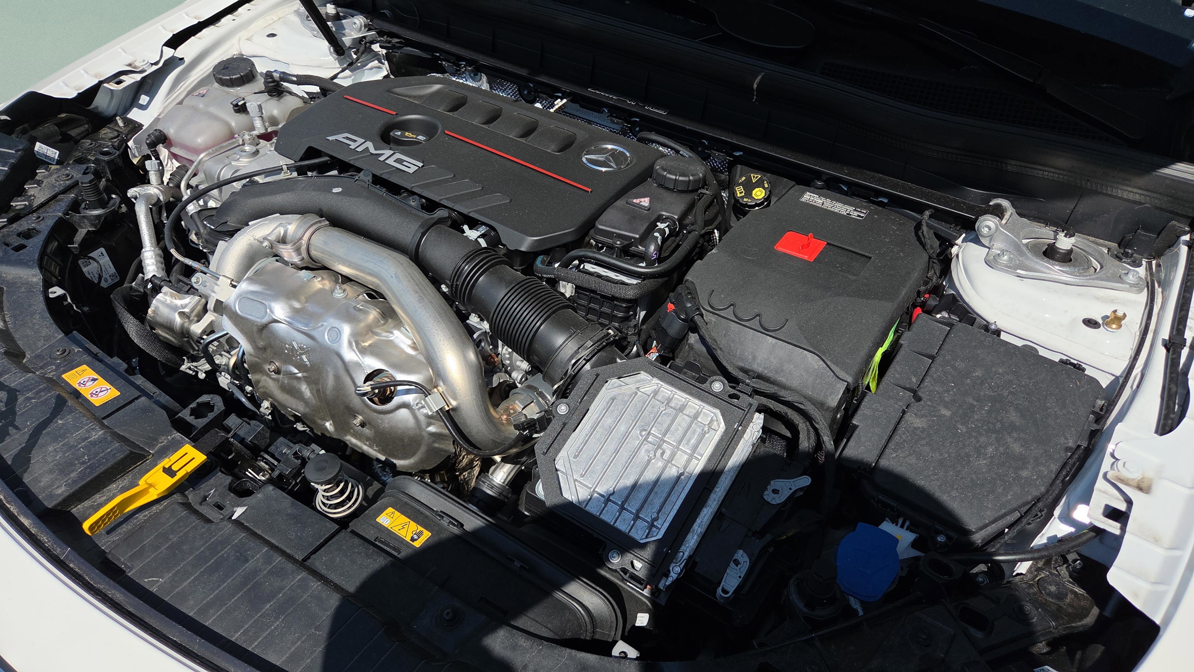 New 2026 Mercedes-Benz GLB 35 AMG 4MATIC image 28