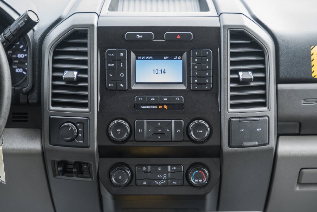 Used 2021 Ford F450 XL w/ Power Equipment Group AWD/4WD image 32