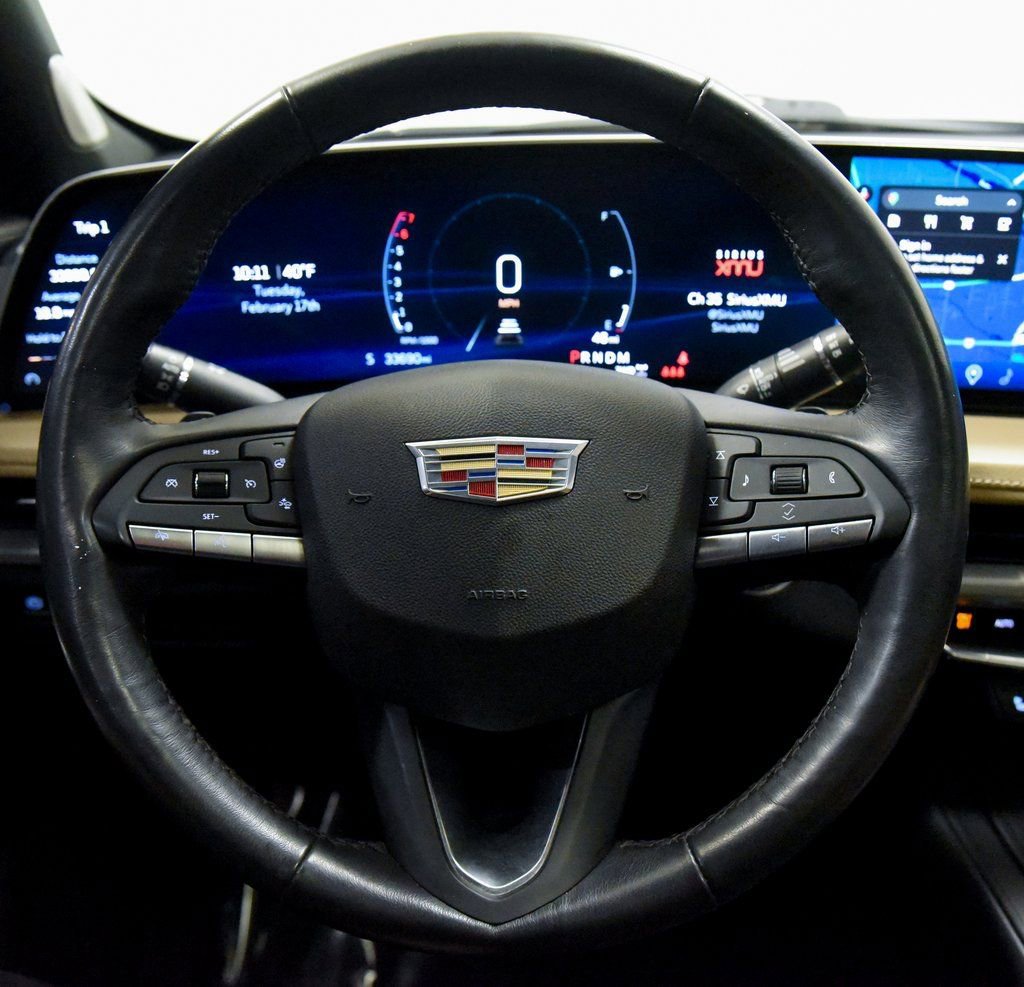 Used 2024 Cadillac XT4 Premium Luxury image 29