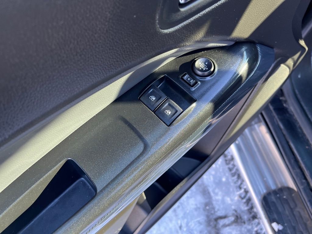 Used 2016 Chevrolet Colorado Z71 image 12