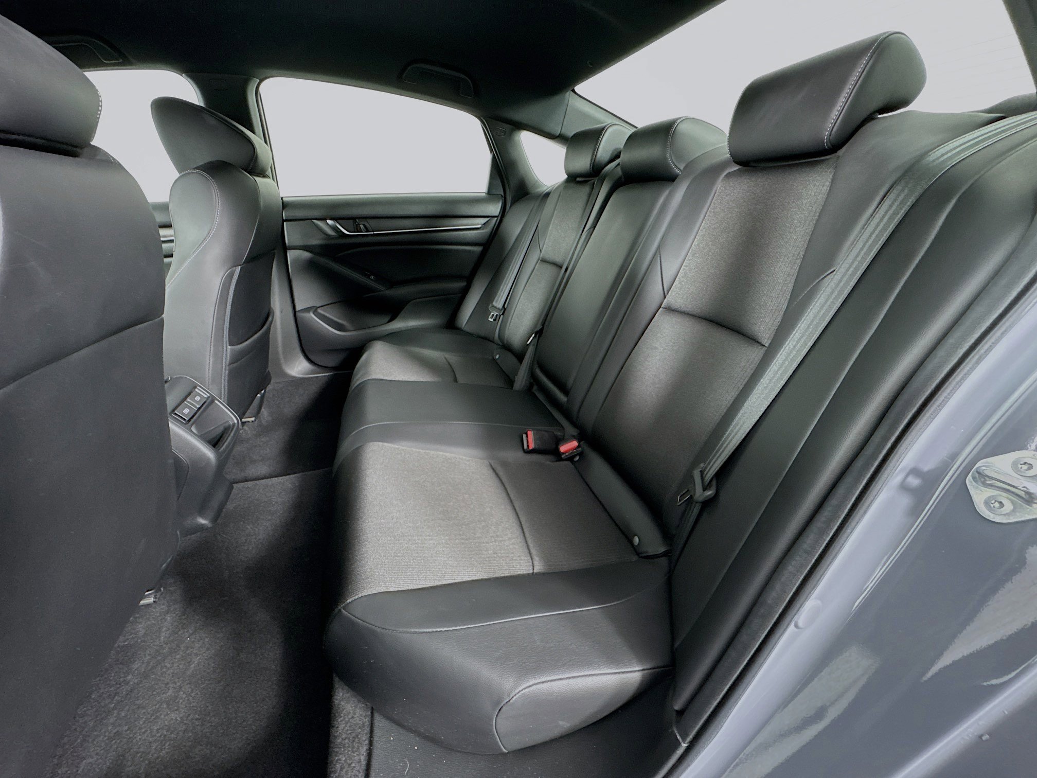 Certified 2022 Honda Accord Sport image 22