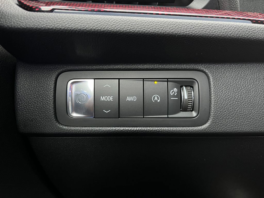 New 2026 Chevrolet Traverse Z71 w/ Enhanced Driving Package AWD/4WD image 24