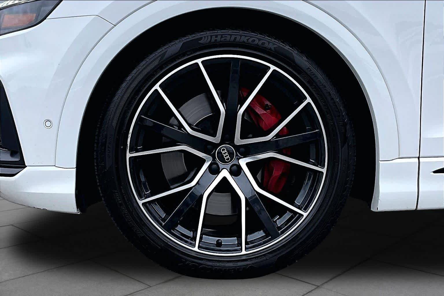 Used 2021 Audi SQ8 Prestige w/ Prestige Package AWD/4WD image 10
