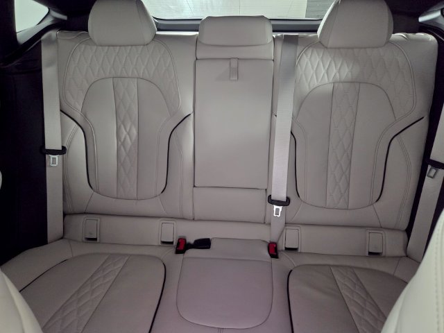 Used 2026 BMW X6 M60i AWD/4WD image 23