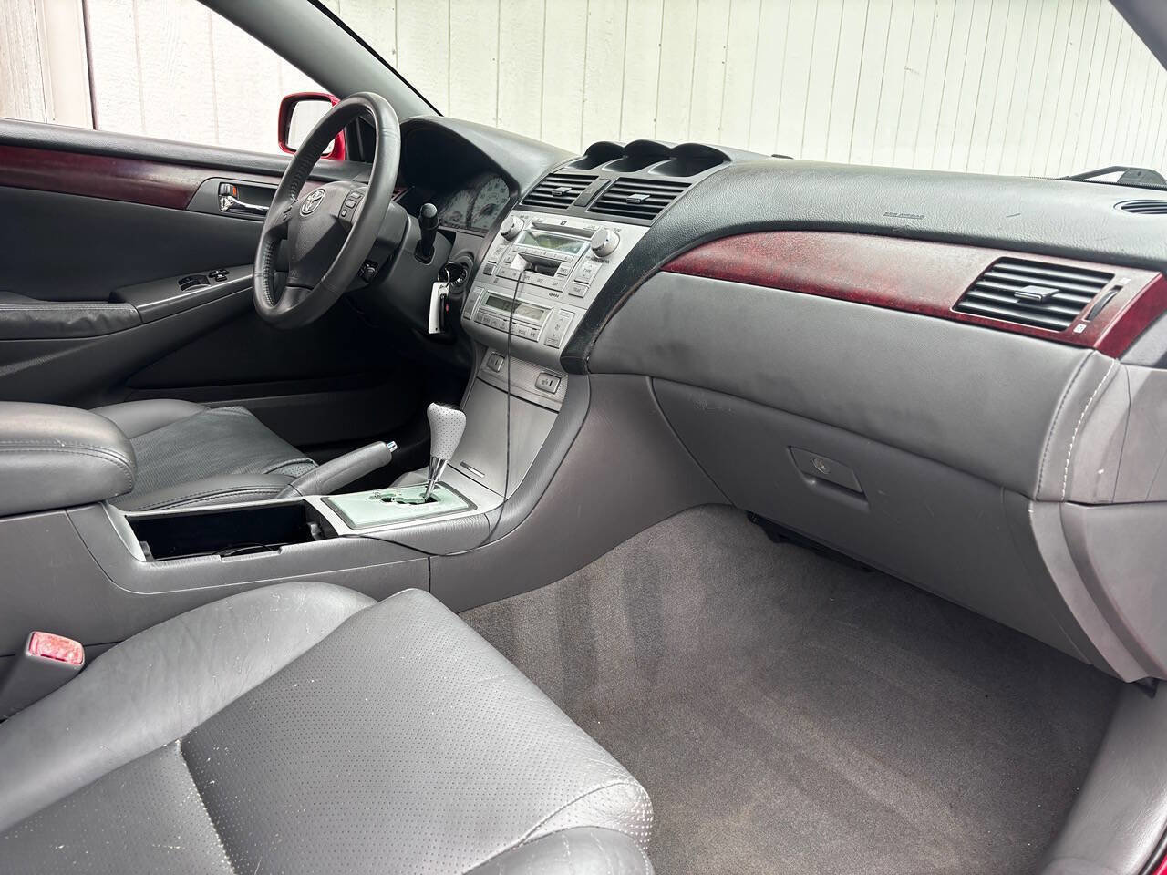 Used 2004 Toyota Solara SLE image 16