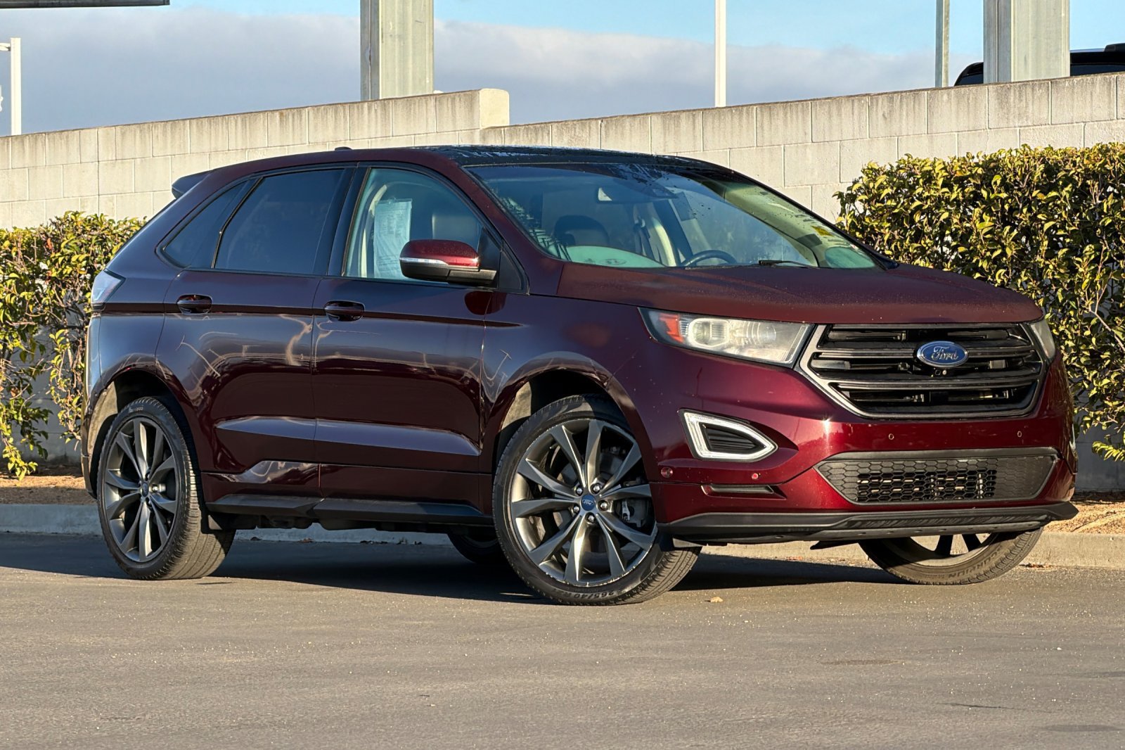 Used 2018 Ford Edge Sport w/ Equipment Group 401A AWD/4WD image 2