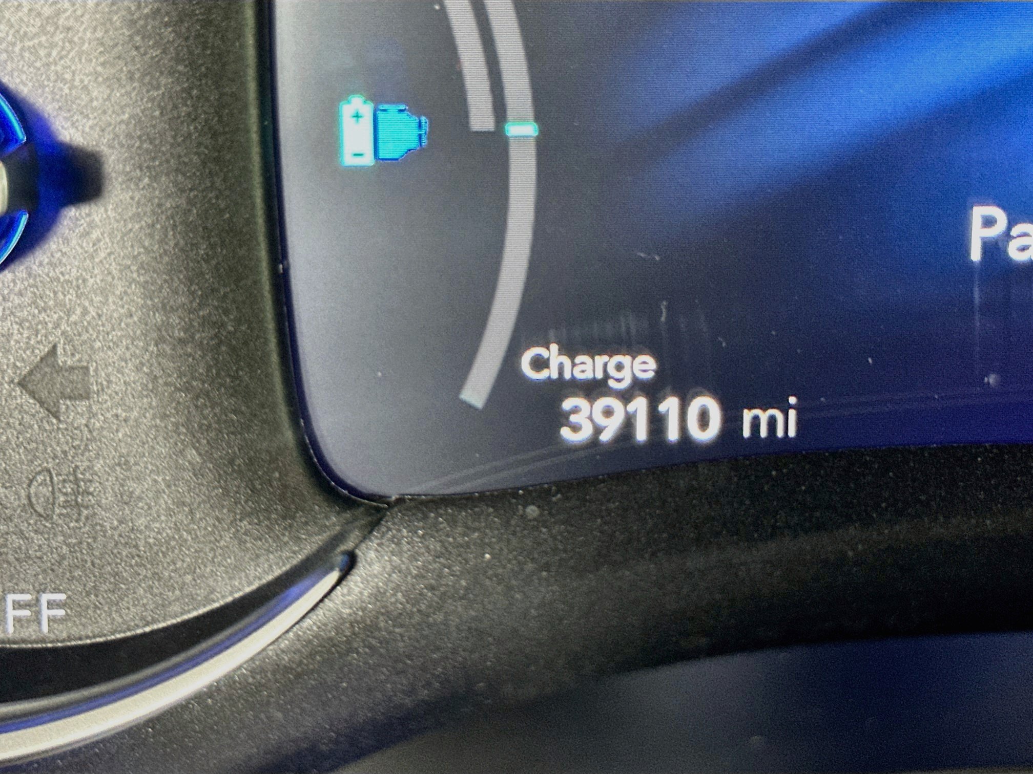 Used 2021 Chrysler Pacifica Touring-L w/ S Appearance Package FWD image 18