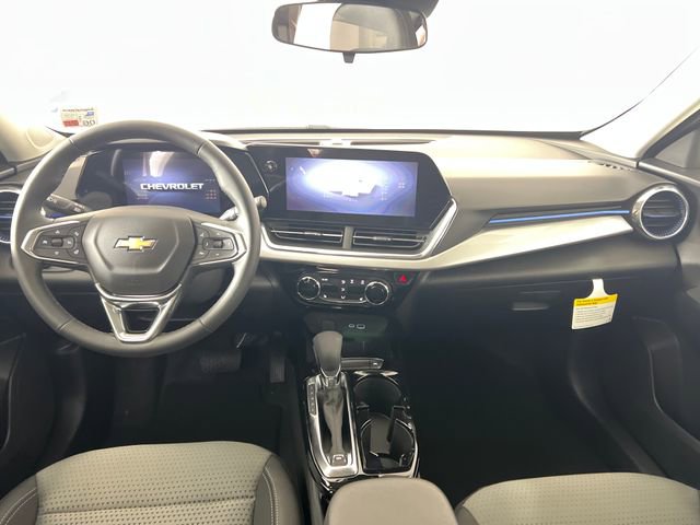 New 2026 Chevrolet Trax LT w/ Driver Confidence Package FWD image 12