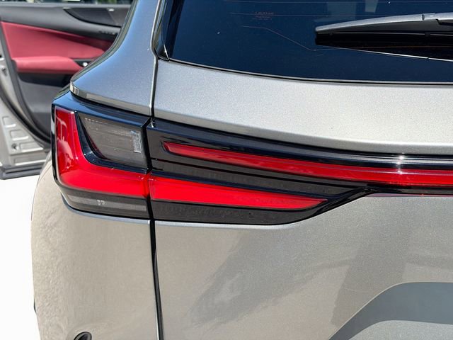 Used 2024 Lexus NX 350 AWD w/ Vision Package image 10