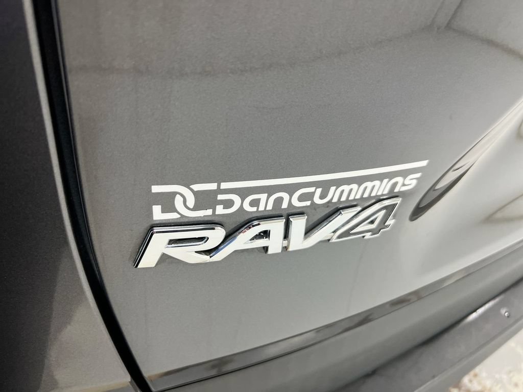 Used 2023 Toyota RAV4 LE AWD/4WD image 26