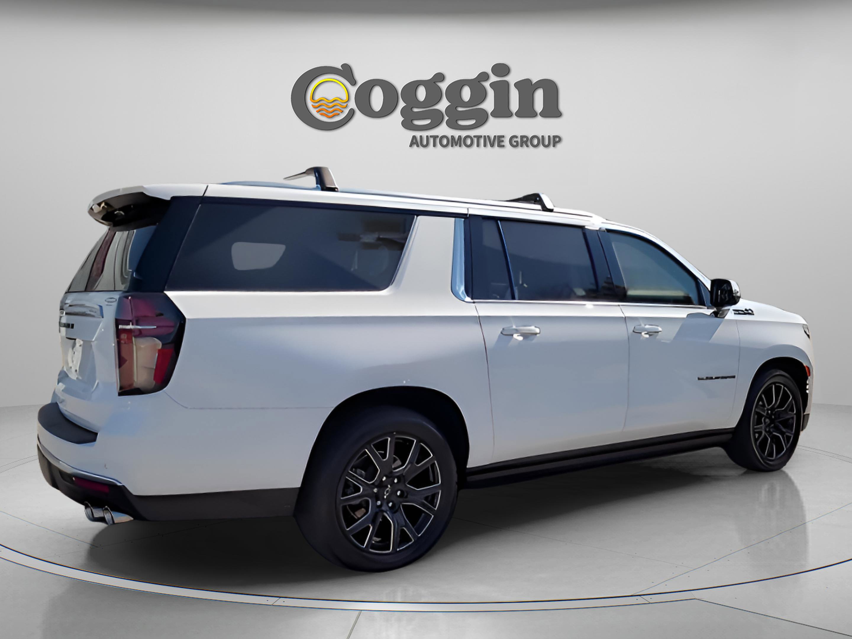 Used 2024 Chevrolet Suburban High Country image 14