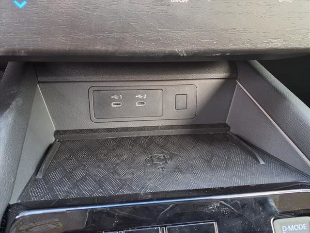 New 2025 Nissan Murano SL image 13