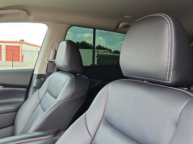 Used 2023 Nissan Murano SV w/ SV Midnight Edition Package FWD image 11
