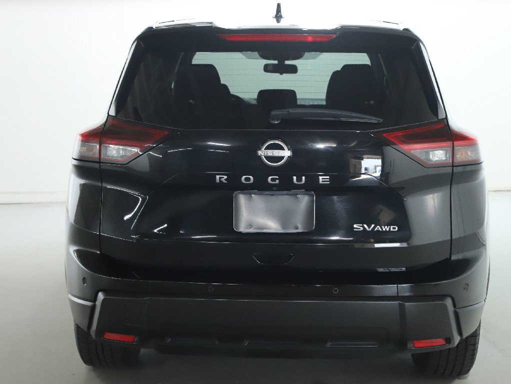 Used 2024 Nissan Rogue SV AWD/4WD image 36